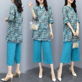 Set: Elbow-sleeve Dotted Blouse + Cropped Pants