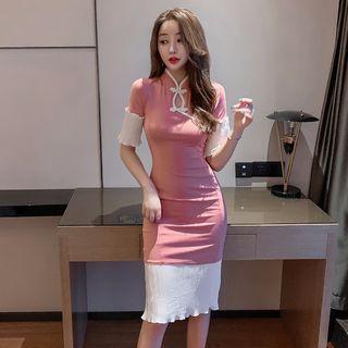 Chiffon Panel Short-sleeve Qipao