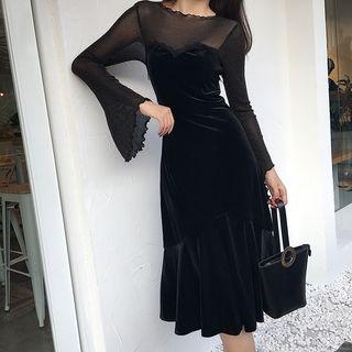 Long-sleeve Mesh Panel Midi A-line Velvet Dress Black - One Size