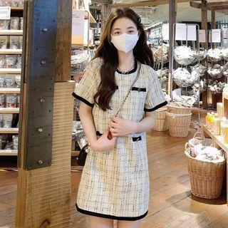 Short-sleeve Plaid Mini Shift Dress Off-white - One Size