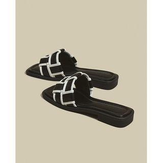Contrast Trim Woven Slide Sandals