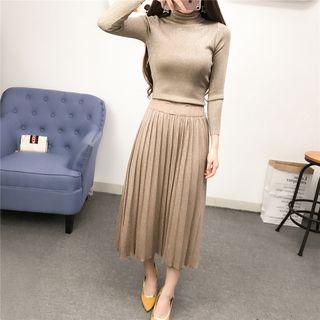 Set: Mock Neck Knit Top + Pleated Knit Maxi Skirt