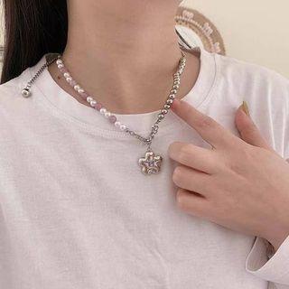 Flower Rhinestone Faux Pearl Pendant Alloy Choker Purple & White & Silver - One Size
