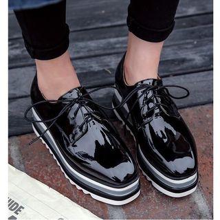 Patent Lace Up Contrast Color Platform Oxfords Shoes