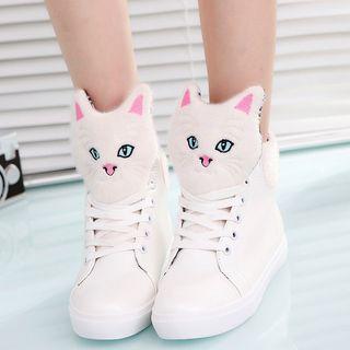 Cat-accent Lace-up Sneakers