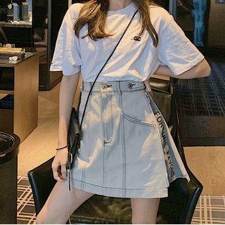 Short-sleeve T-shirt / Lettering A-line Denim Skirt