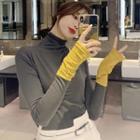 Long-sleeve Color Block Mock Neck T-shirt