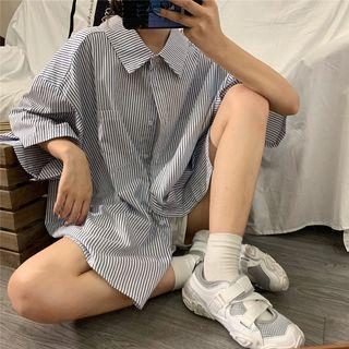 Oversized Elbow Sleeve Shirt