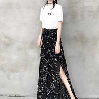 Embroidered Short-sleeve T-shirt / Printed Slit Wide Leg Pants