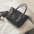 Set: Croc Print Carryall Bag + Clutch
