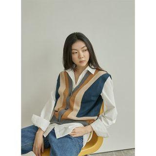 Buttoned Color-block Knit Vest