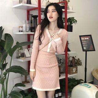 Set: Contrast-trim Cardigan + Mini A-line Knit Skirt