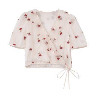 Short-sleeve Rose Mesh Blouse