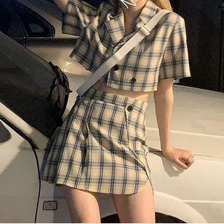 Set: Short-sleeve Plaid Cropped Blazer + Mini Skirt