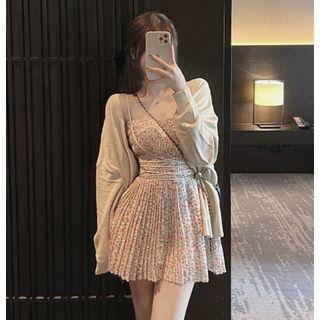 Floral Print Sleeveless Mini Dress / Plain Cardigan
