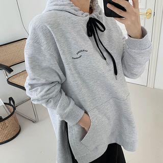 Letter-printed Deep-slit Long Hoodie