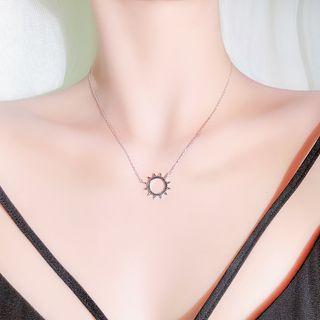 925 Sterling Silver Sun Pendant Necklace 1 Pcs - Silver - One Size