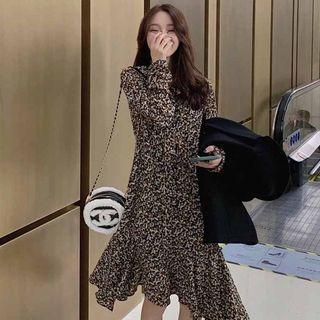 Long-sleeve Asymmetric Floral Printed Dress
