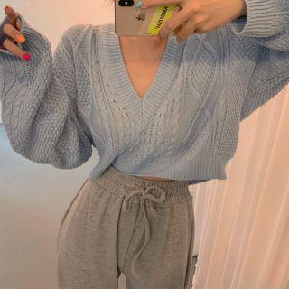 Long-sleeve Cable Knit Cropped Top Blue - One Size