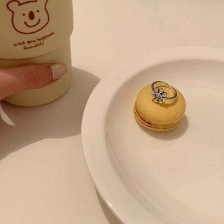 Smiley Flower Alloy Open Ring M - J336 - Flower Ring - Silver - One Size