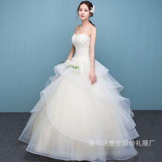 Sweetheart Neckline Wedding Ball Gown