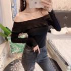 Off-shoulder Long-sleeve Ruffle-trim T-shirt