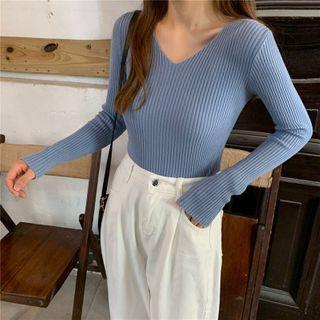 V-neck Plain Long-sleeve Knitted Top