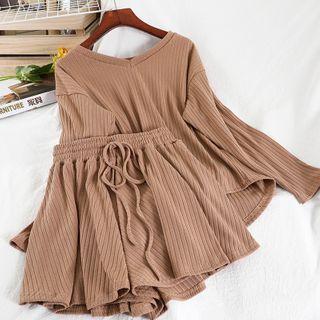 Set: Long-sleeve T-shirt + Wide-leg Shorts