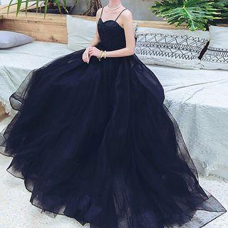 Buttoned Spaghetti Strap A-line Evening Gown