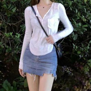 Long-sleeve Applique T-shirt / Distressed Mini Pencil Skirt / Set