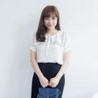 Short-sleeve Contrast-trim Chiffon Blouse