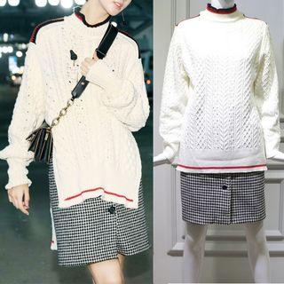 Stripe Trim Sweater / Houndstooth Skirt