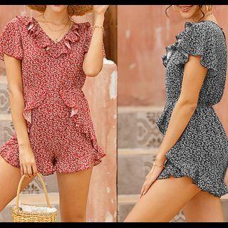 Short-sleeve Floral Print Ruffled Romper