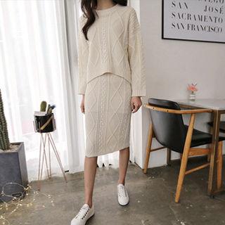 Set: Dip-back Cable-knit Top + Cable-knit Skirt