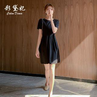 Short-sleeve Bow-back Mini A-line Dress