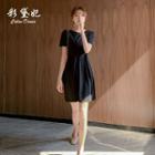Short-sleeve Bow-back Mini A-line Dress