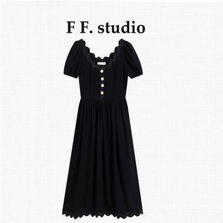 Short-sleeve Scalloped-hem Midi A-line Dress