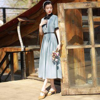 Contrast Trim Short-sleeve Button Midi A-line Dress
