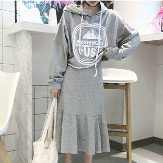 Set: Printed Hoodie + Spaghetti Strap Midi Dress