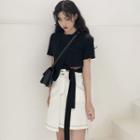 Short-sleeve T-shirt / Mini Denim A-line Skirt