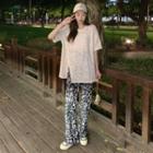 Elbow-sleeve T-shirt / Leopard Print Wide-leg Pants