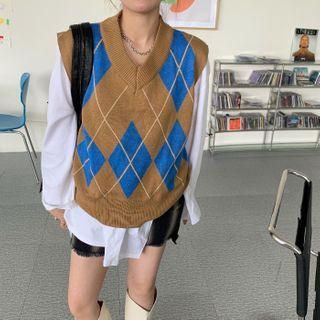 Diamond Check V-neck Sweater Vest