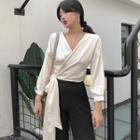 3/4-sleeve V-neck Side-tie Blouse