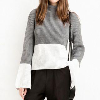 Color Panel Mock Neck Chunky Knit Sweater