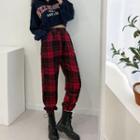 Pocket-side Plaid Jogger Pants