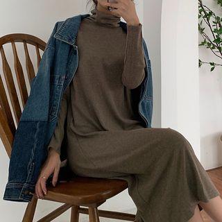 Turtleneck Long-sleeve Midi T-shirt Dress
