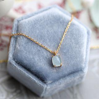 Gemstone Pendant Necklace / Stud Earring