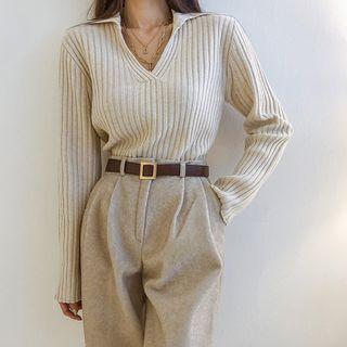 Collared Ribbed Woolen Sweater