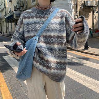 Patterned Sweater / Pants