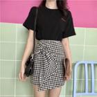 Letter Embroidered Short-sleeve T-shirt / Plaid A-line Skirt